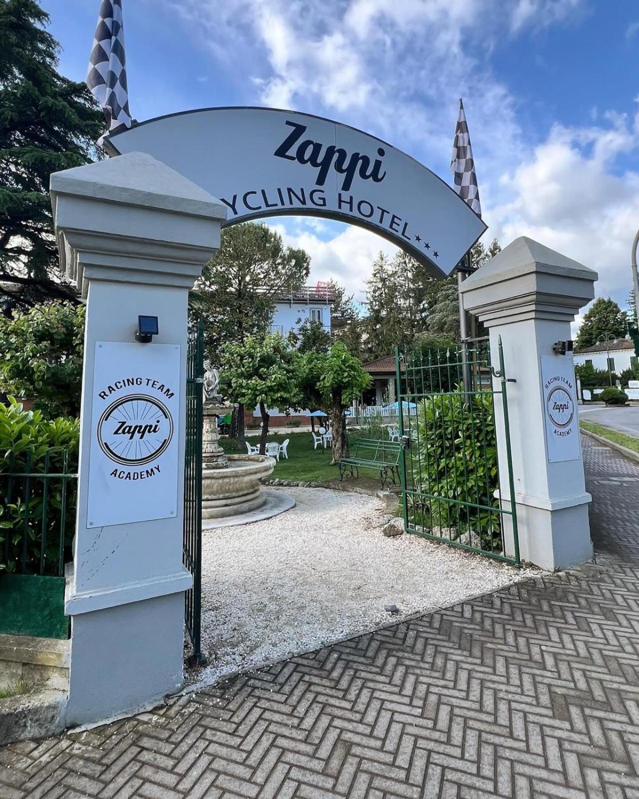 Zappi Cycling Hotel Riolo Terme Exterior foto